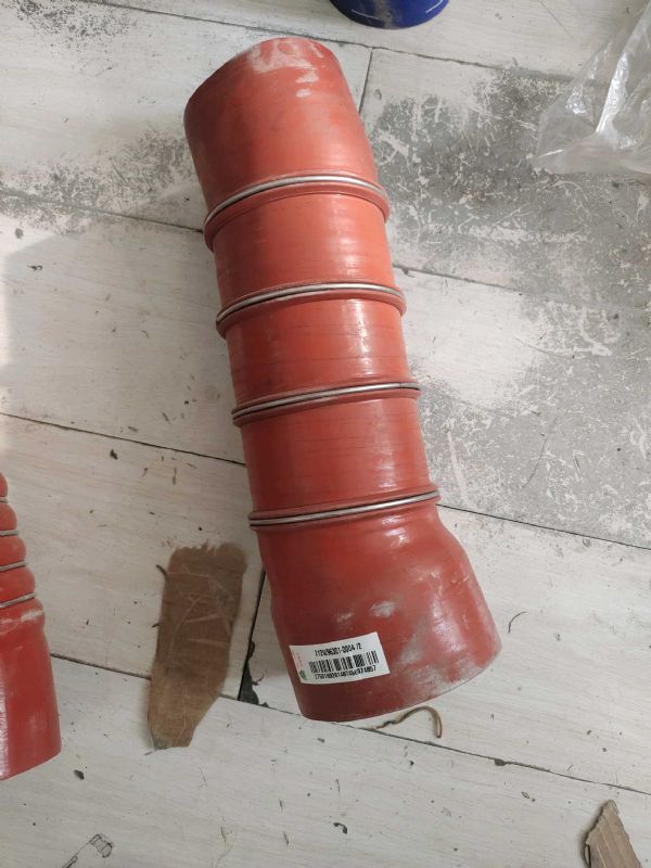 中冷器进气胶管