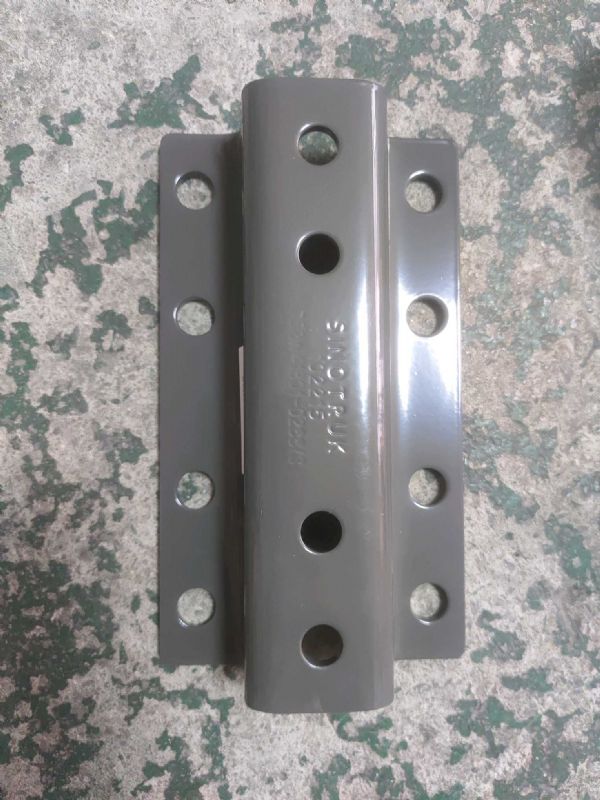 MAN电瓶箱过渡支架