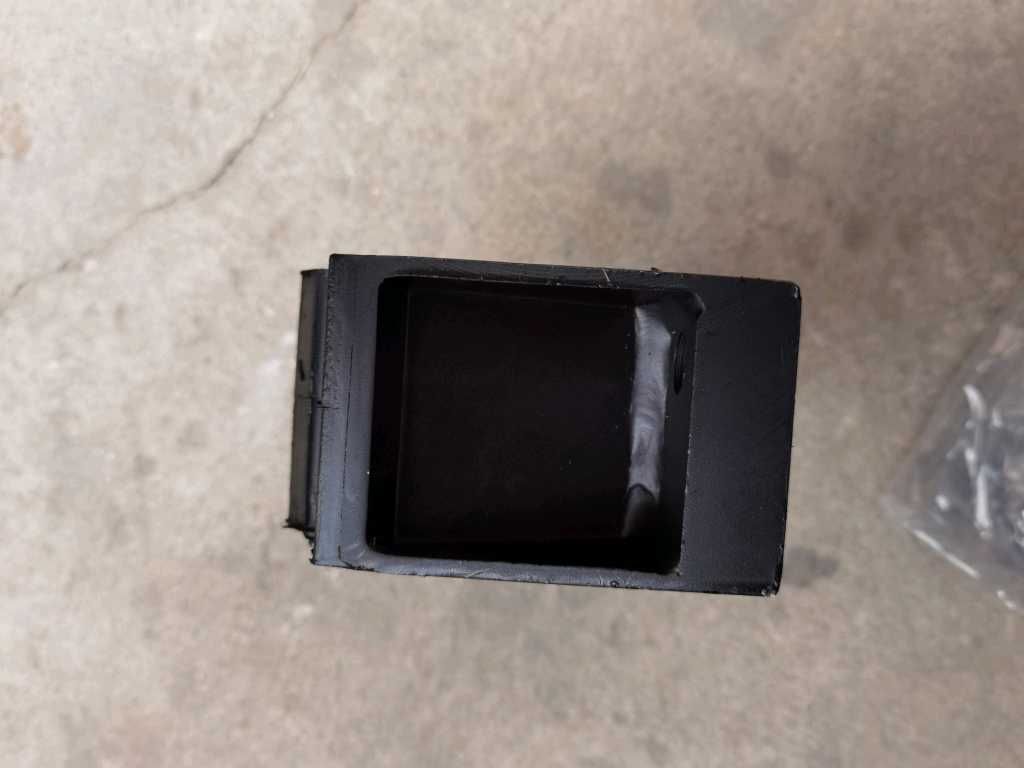 豪沃后支承偏孔(原)图4