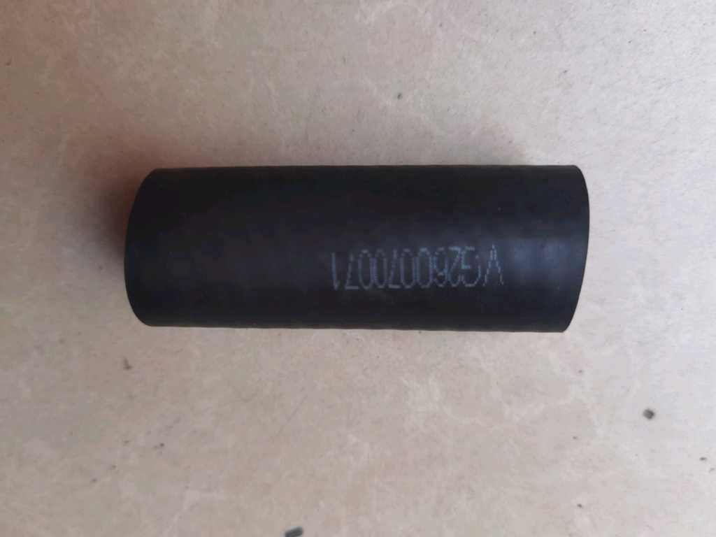 HOWO增压器回油用软管图1