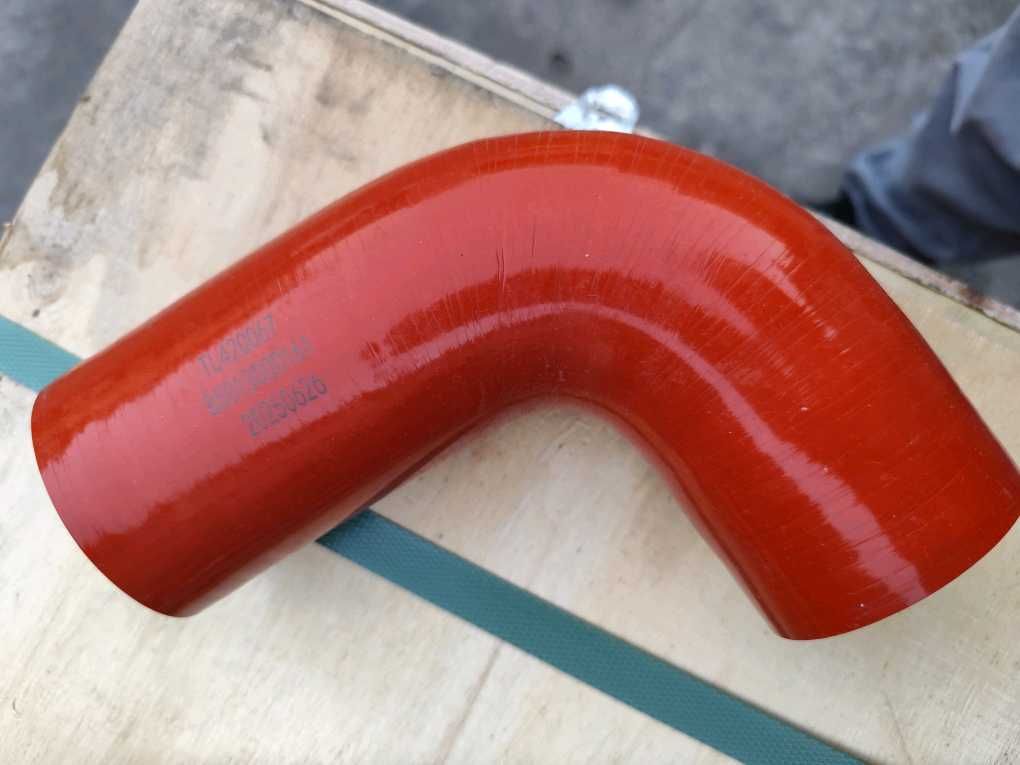水箱上水管