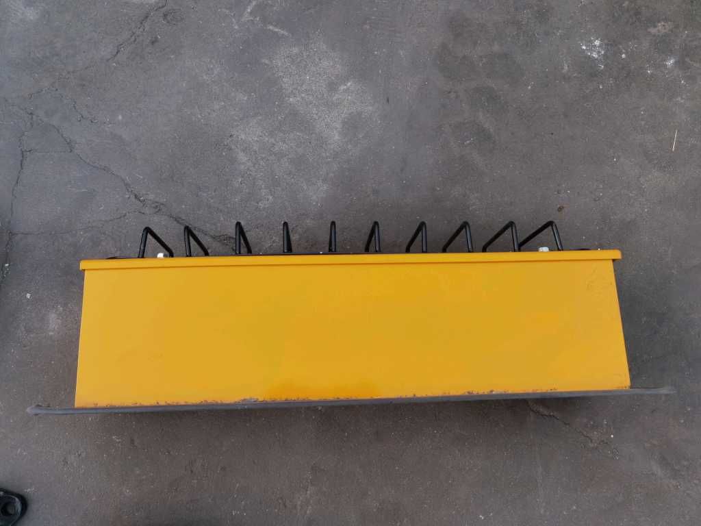 前大灯罩总成 右图2