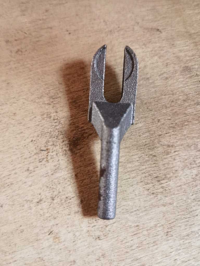 风扇离合器锁止块