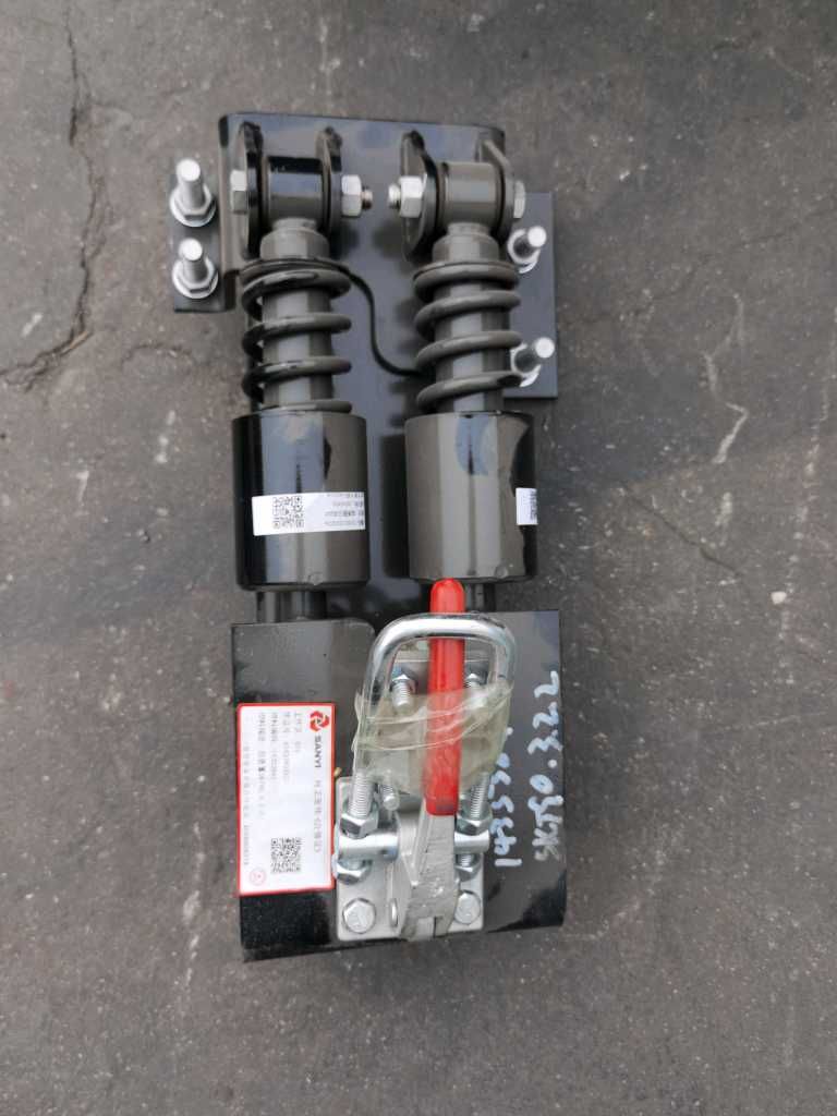 驾驶室后悬置总成